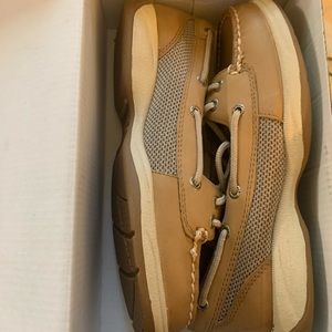 Women’s Sperry Shoes